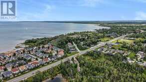 9031 BEACHWOOD ROAD | Wasaga Beach Ontario | Slide Image Forty-two