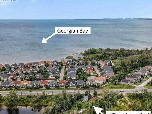 9031 BEACHWOOD ROAD Wasaga Beach Ontario, L9Z 2X9 - 2 Bedrooms Home For Sale
