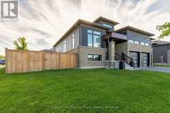 1 CHIARA DRIVE | Wasaga Beach Ontario | Slide Image Four