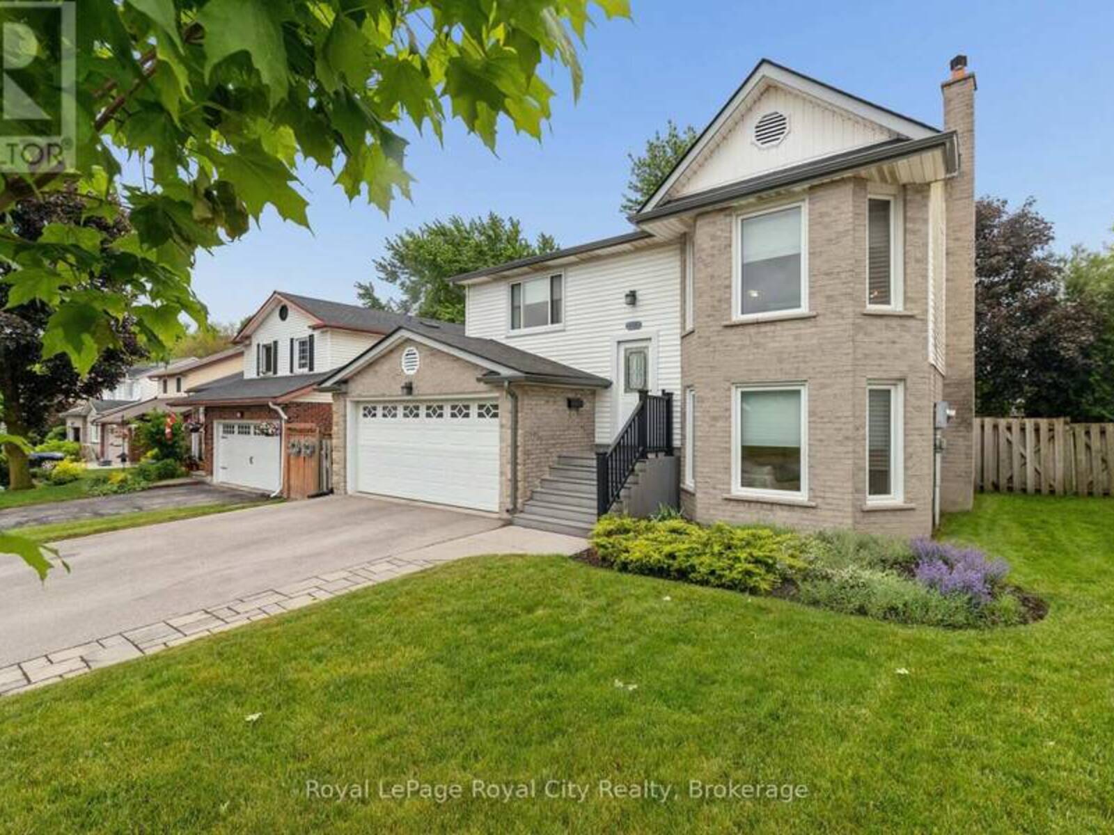 406 IRONWOOD ROAD, Guelph, Ontario N1G 3N8