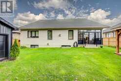 115 RONNIES WAY | Mount Forest Ontario | Slide Image Forty