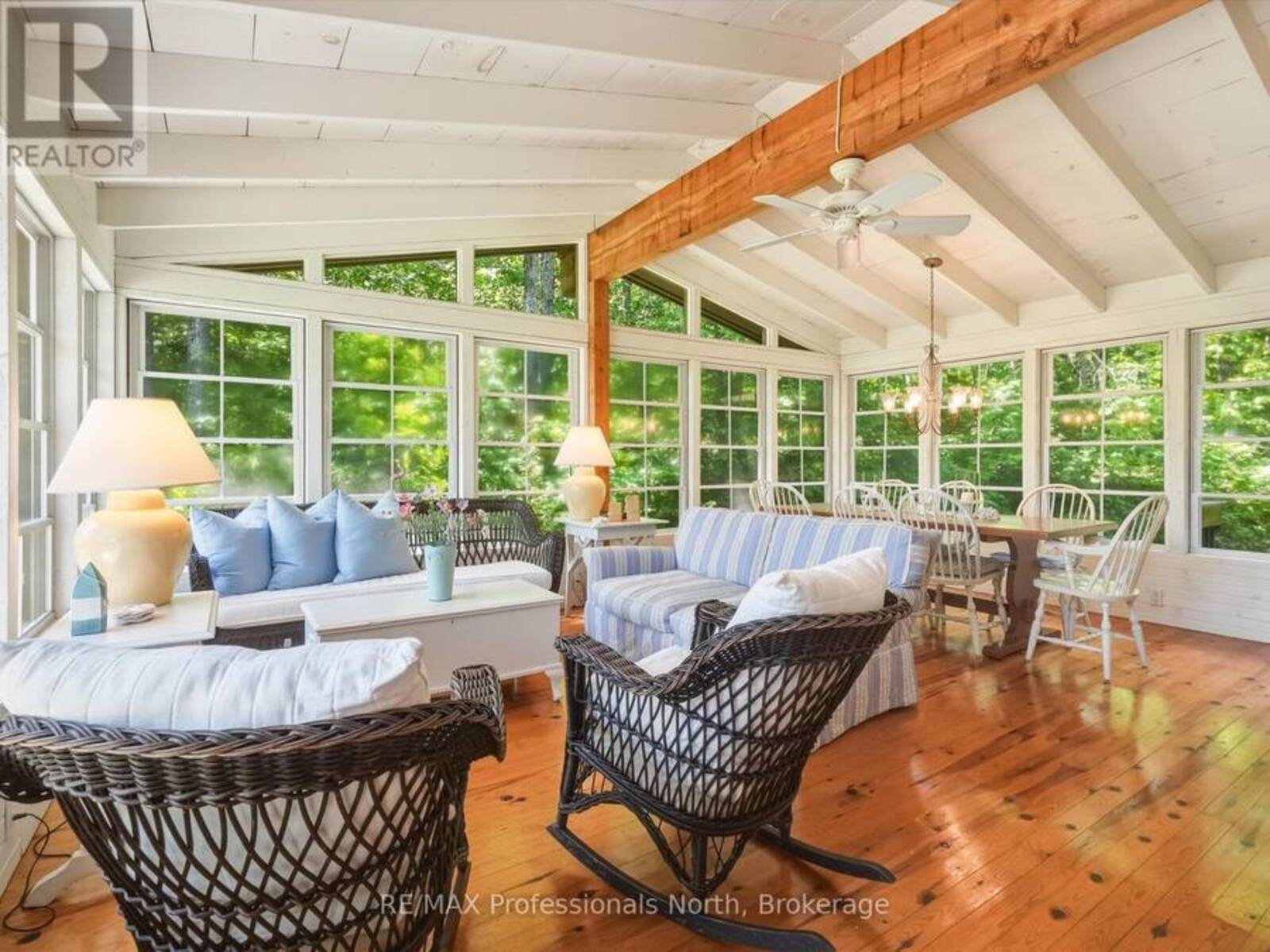 23 TAYLOR ISLAND, Gravenhurst, Ontario P1P 1R2