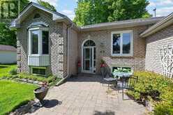 48 FAIRWAY CRESCENT | Wasaga Beach Ontario | Slide Image Five