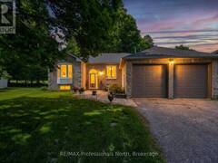 48 FAIRWAY CRESCENT Wasaga Beach Ontario, L9Z 1B8