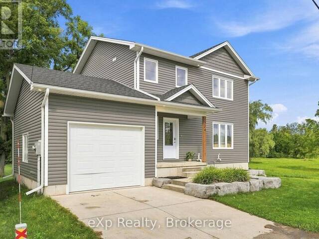324 DAVID WINKLER PARKWAY Neustadt Ontario, N0G 2M0 - 3 Bedrooms Home For Sale