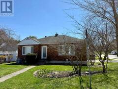 501 NAPIER STREET Walkerton Ontario, N0G 2V0