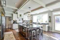 1422 MUSKOKA RD 118 ROAD W | Bracebridge Ontario | Slide Image Thirteen