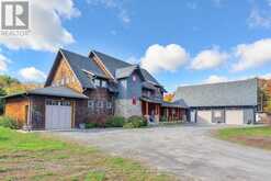 1422 MUSKOKA RD 118 ROAD W | Bracebridge Ontario | Slide Image Two