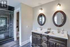 1422 MUSKOKA RD 118 ROAD W | Bracebridge Ontario | Slide Image Thirty-two