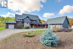 1422 MUSKOKA RD 118 ROAD W | Bracebridge Ontario | Slide Image Three