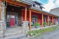 1422 MUSKOKA RD 118 ROAD W | Bracebridge Ontario | Slide Image Seven