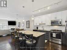 35 CANTERBURY CIRCLE | Orillia Ontario | Slide Image Eight