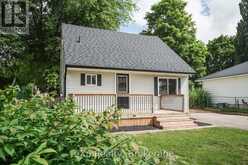 84 VICTORIA BOULEVARD | Clinton Ontario | Slide Image Thirty-two