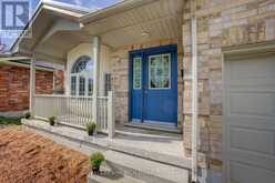 952 GZOWSKI STREET | Fergus Ontario | Slide Image Three