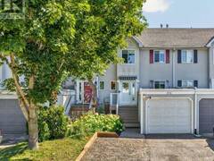 570 JOHN STREET S Gravenhurst Ontario, P1P 1J9
