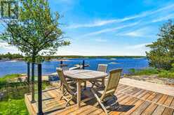 4476 ISLAND 1040/LITTLE BEAUSOLEIL ISLAND | Honey Harbour Ontario | Slide Image Thirty-three