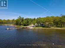 4476 ISLAND 1040/LITTLE BEAUSOLEIL ISLAND | Honey Harbour Ontario | Slide Image Thirty-eight
