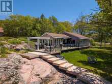 4476 ISLAND 1040/LITTLE BEAUSOLEIL ISLAND | Honey Harbour Ontario | Slide Image Three