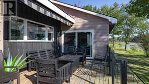 4476 ISLAND 1040/LITTLE BEAUSOLEIL ISLAND | Honey Harbour Ontario | Slide Image Five