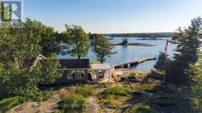4476 ISLAND 1040/LITTLE BEAUSOLEIL ISLAND | Honey Harbour Ontario | Slide Image Ten