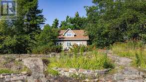 4476 ISLAND 1040/LITTLE BEAUSOLEIL ISLAND | Honey Harbour Ontario | Slide Image Forty