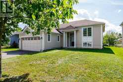 252 SPRUCE STREET | Stayner Ontario | Slide Image One