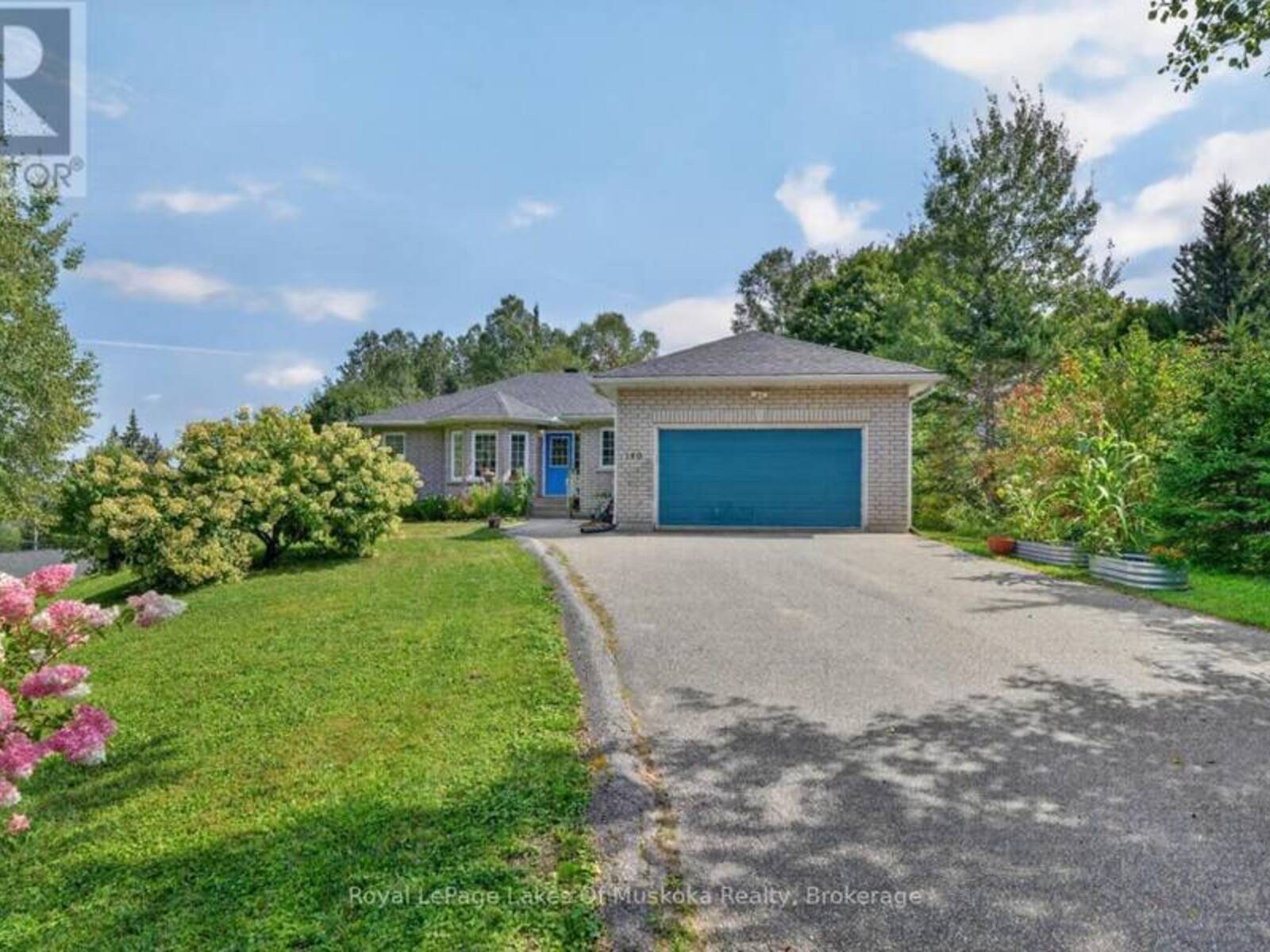 140 SIMPSON STREET, Burk's Falls, Ontario P0A 1C0