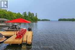776 EILEEN GOWAN ISLAND | Bracebridge Ontario | Slide Image Thirty-eight