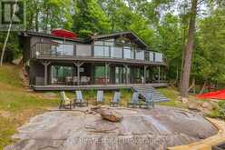 776 EILEEN GOWAN ISLAND | Bracebridge Ontario | Slide Image Four
