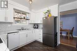 185 MAPLE AVENUE | Stratford Ontario | Slide Image Eight