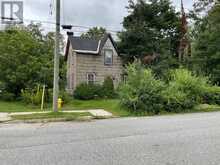 610 JOHN STREET S | Gravenhurst Ontario | Slide Image One
