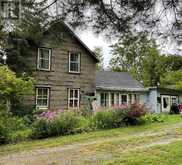 610 JOHN STREET S | Gravenhurst Ontario | Slide Image Two