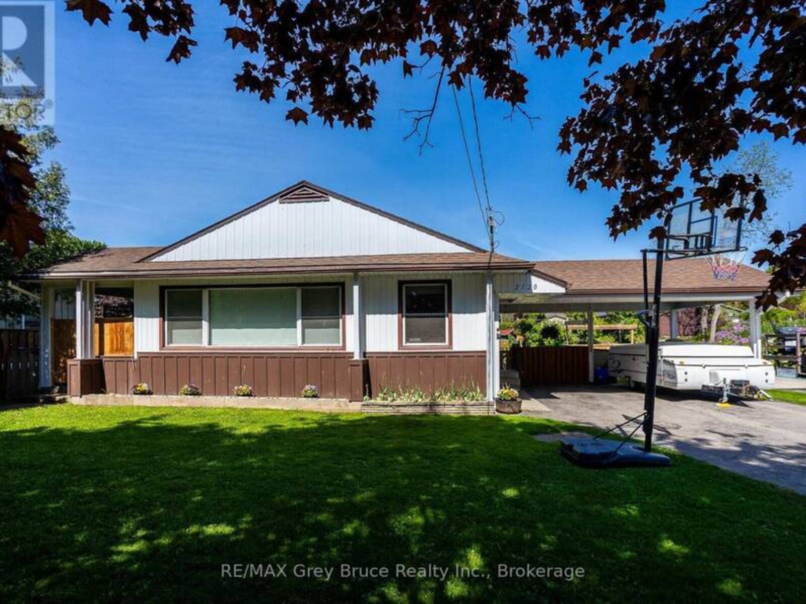 2120 4TH AVENUE W, Owen Sound, Ontario N4K 4Y5