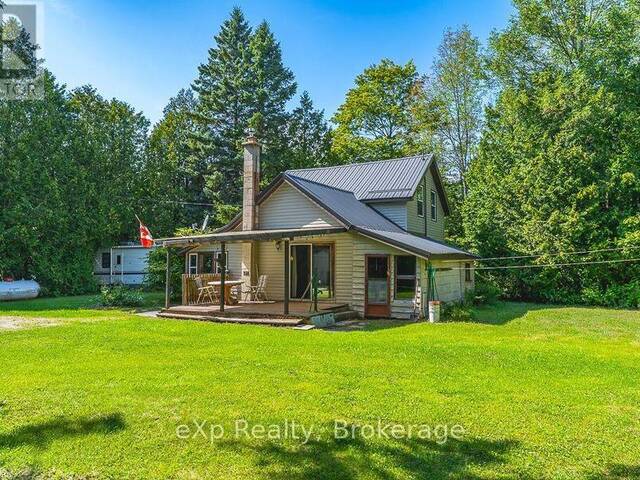 520 HURON ROAD South Bruce Peninsula Ontario, N0H 1X0 - 2 Bedrooms Home For Sale