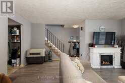 28 NETHERCOTT DRIVE | Stratford Ontario | Slide Image Ten