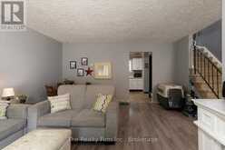 28 NETHERCOTT DRIVE | Stratford Ontario | Slide Image Eleven