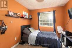 28 NETHERCOTT DRIVE | Stratford Ontario | Slide Image Fourteen