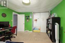 28 NETHERCOTT DRIVE | Stratford Ontario | Slide Image Sixteen