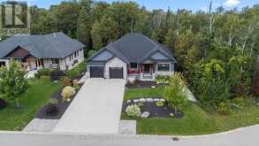 9 LAKESIDE WOODS CRESCENT | Port Elgin Ontario | Slide Image One
