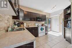 527 STONE ROAD E | Guelph Ontario | Slide Image Eighteen