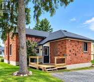 10 MARY STREET | Walkerton Ontario | Slide Image One