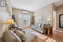 104 - 760 WOODHILL DRIVE | Fergus Ontario | Slide Image Four