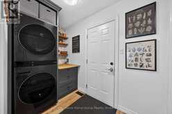 111 HALLS DRIVE | Elora Ontario | Slide Image Twenty-two