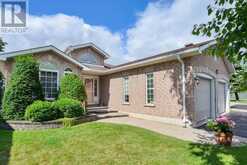 14 PALMER DRIVE | Barrie Ontario | Slide Image Two