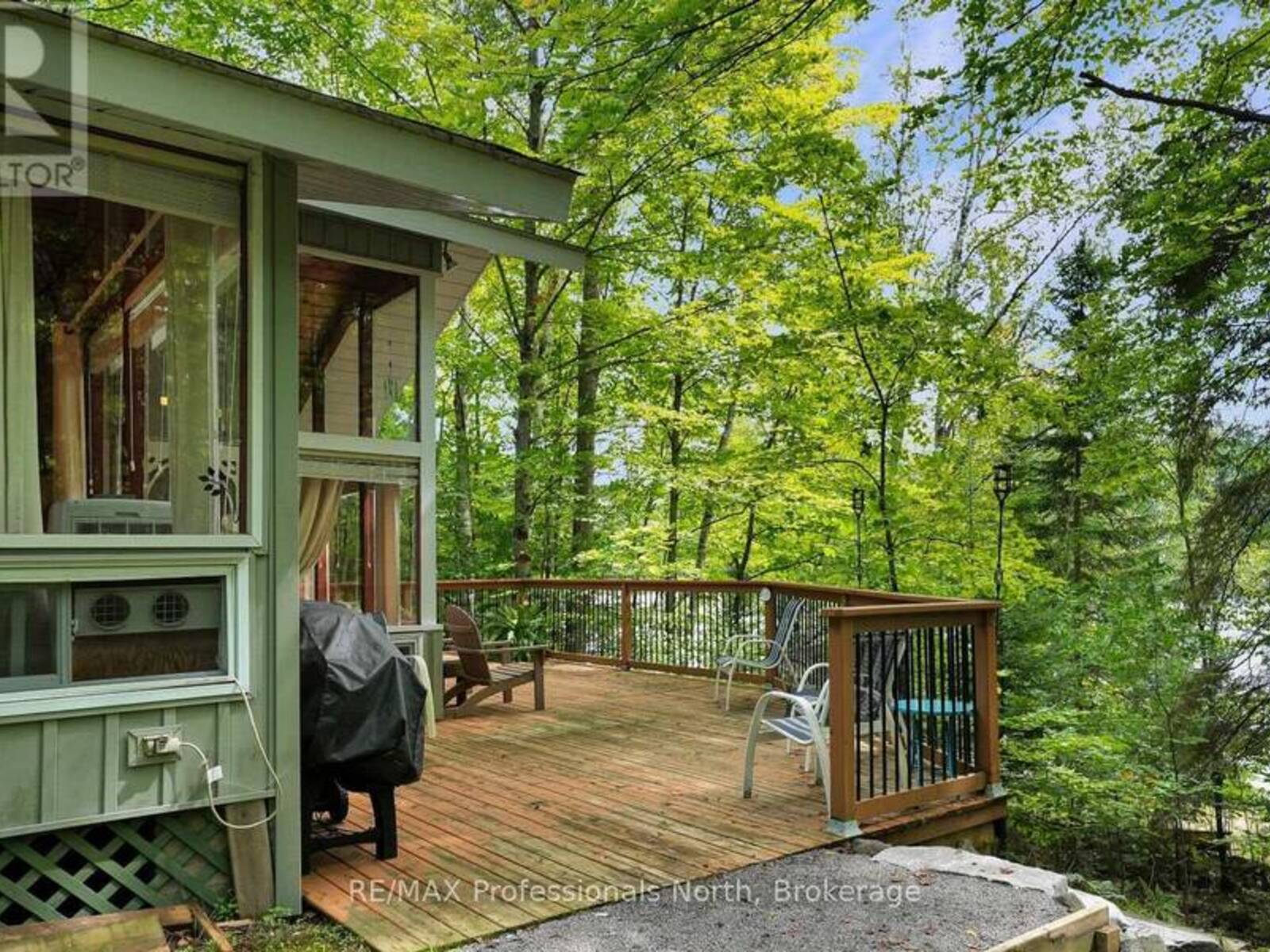 1041 PENNY LANE, Haliburton, Ontario K0M 1S0