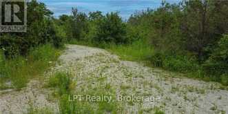 150 LINDSAY ROAD 40 | Miller Lake Ontario | Slide Image Sixteen