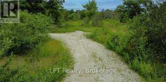 150 LINDSAY ROAD 40 | Miller Lake Ontario | Slide Image Four