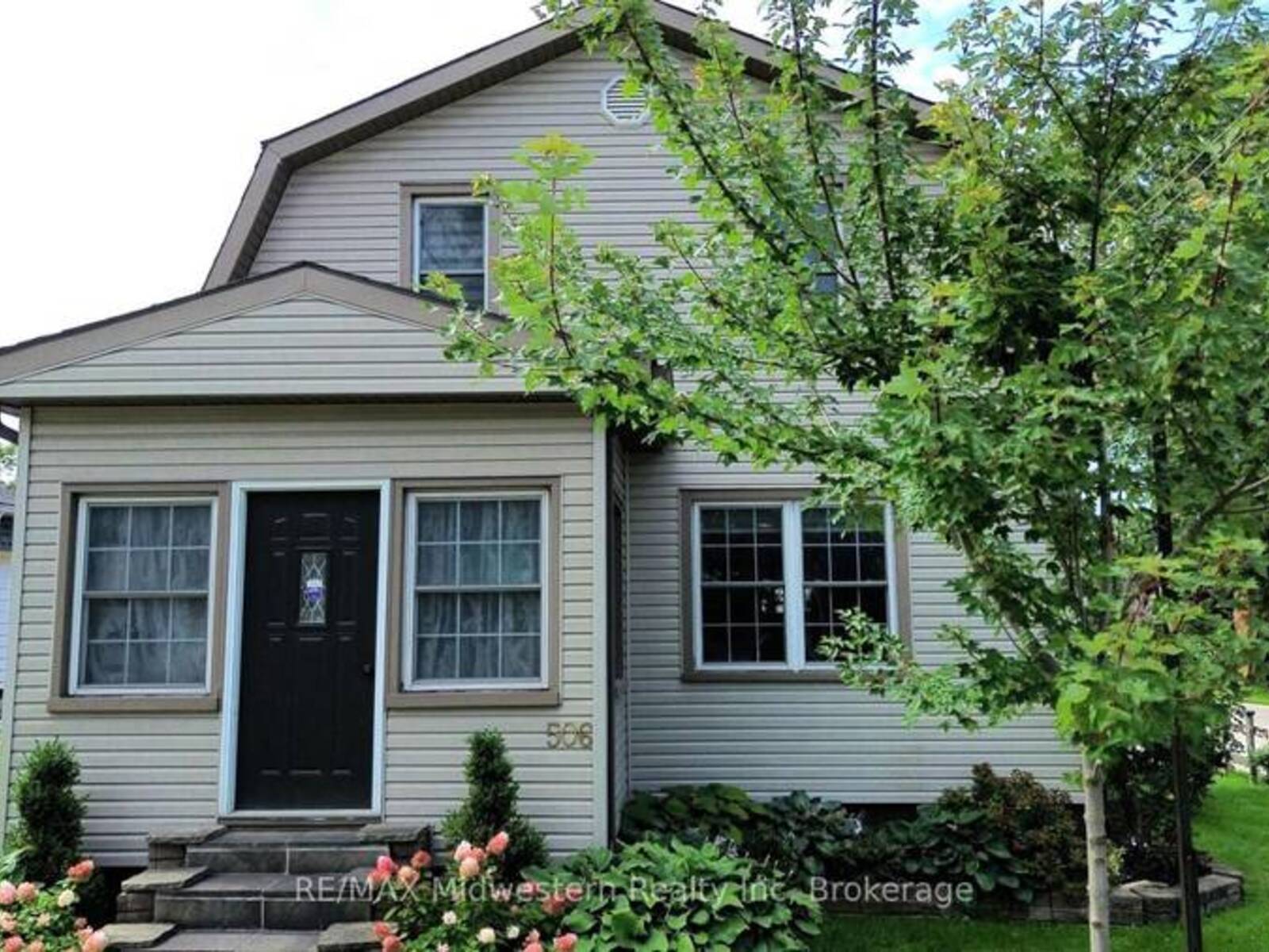 506 MAIN STREET E, Listowel, Ontario N4W 2C6