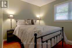 92 PARKSIDE AVENUE | Georgian Bluffs Ontario | Slide Image Seventeen