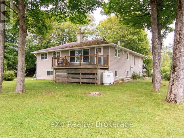 92 PARKSIDE AVENUE Georgian Bluffs Ontario, N0H 2T0 - 4 Bedrooms Home For Sale